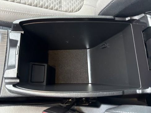 Used 2021 Ford Escape SE w/ Cold Weather Package image 28