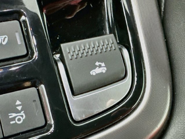 Used 2021 Jaguar F-TYPE First Edition RWD image 21