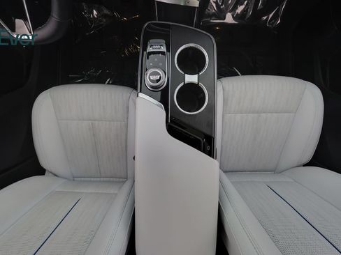 Used 2024 Cadillac Lyriq Sport w/ LPO, Floor Liner Package RWD image 27