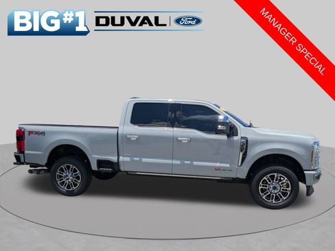 Certified 2026 Ford F350 Platinum w/ Platinum Plus Package AWD/4WD image 3