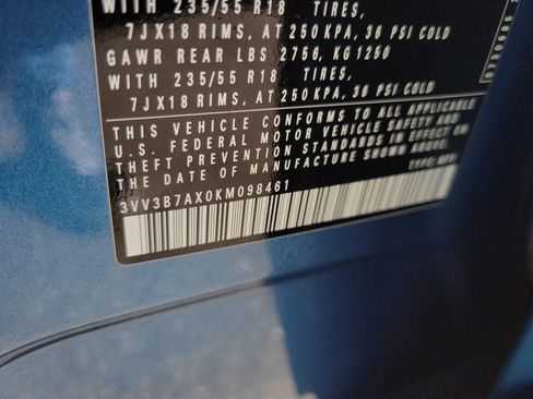 Used 2019 Volkswagen Tiguan SEL image 33