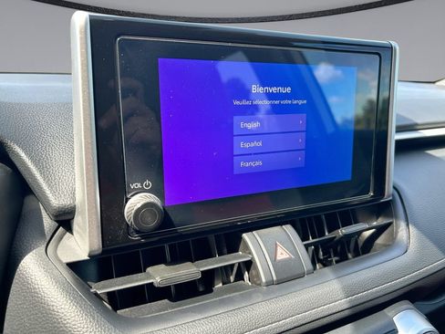 Certified 2025 Toyota RAV4 LE FWD image 20