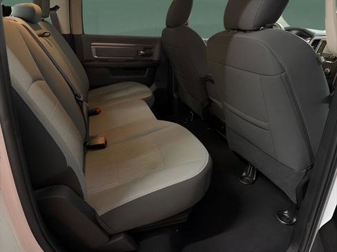 Used 2023 RAM 1500 Classic SLT AWD/4WD image 15