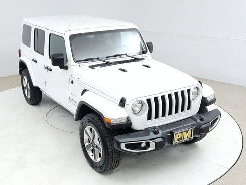 Used 2023 Jeep Wrangler Sahara image 13