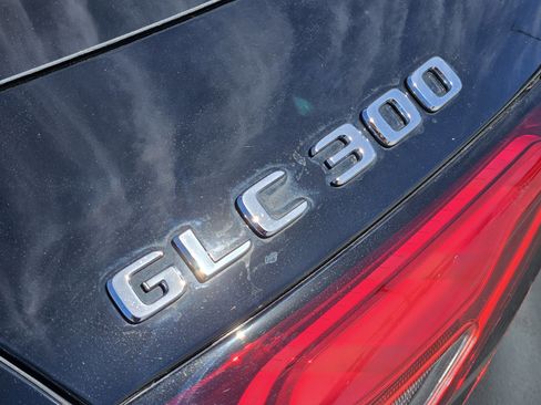 Certified 2025 Mercedes-Benz GLC 300 image 13