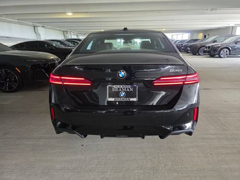 New 2027 BMW 530i w/ M Sport Package RWD image 5