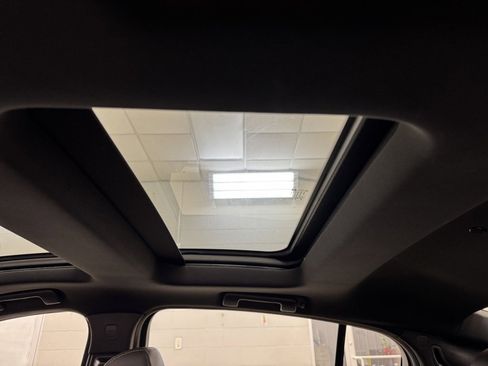 Used 2020 Cadillac CT5 V w/ Premium Package image 19