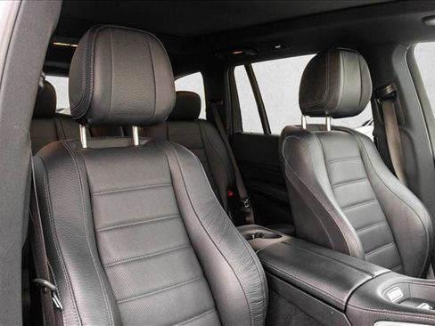 Certified 2023 Mercedes-Benz GLS 450 4MATIC image 30