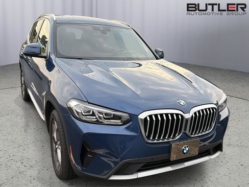 Used 2022 BMW X3 xDrive30i w/ Convenience Package w/ZPA AWD/4WD image 2