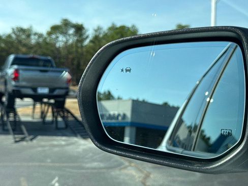 New 2026 Chevrolet Traverse High Country image 37