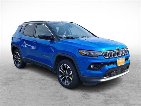 Certified 2024 Jeep Compass Limited AWD/4WD image 7