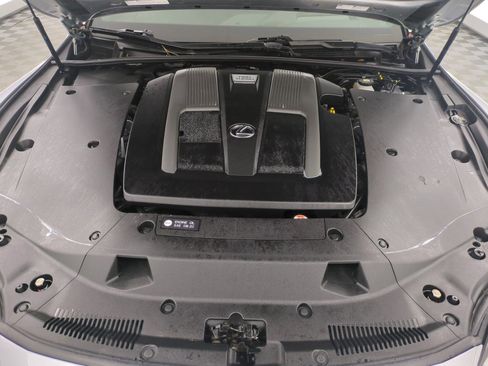 Used 2023 Lexus LS 500 w/ Interior Upgrade Package RWD image 27