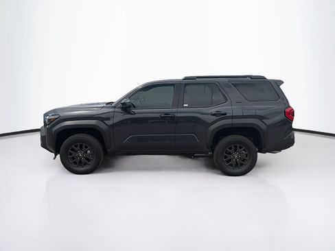 Used 2026 Toyota 4Runner SR5 AWD/4WD image 4