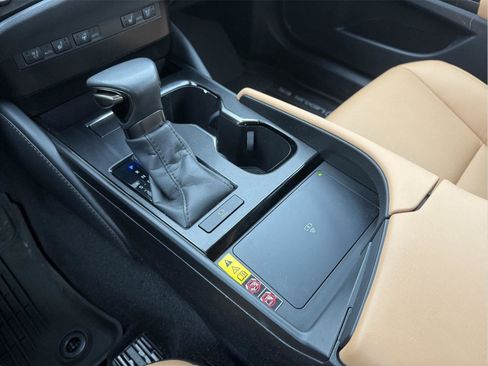 Used 2023 Lexus ES 250 w/ Premium Package image 20