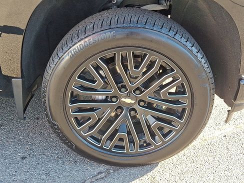 Used 2021 Chevrolet Silverado 1500 RST image 8