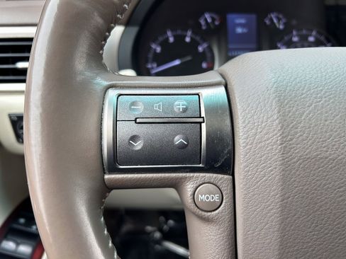 Used 2012 Lexus GX 460 w/ Comfort Plus Pkg image 28