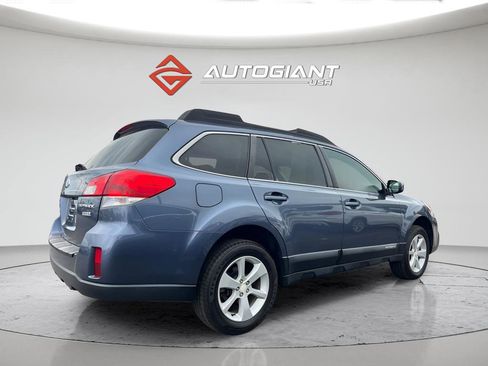 Used 2014 Subaru Outback 2.5i Premium image 8