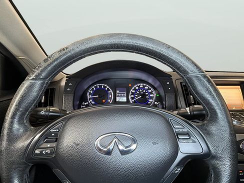 Used 2011 INFINITI G37 Journey RWD image 30