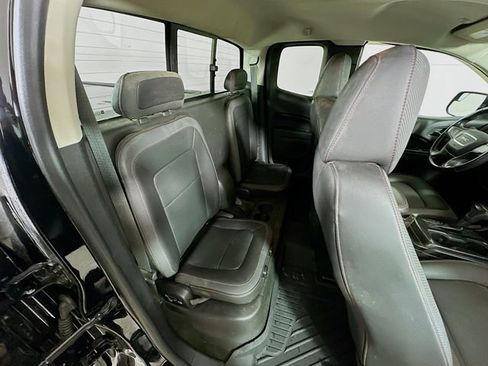 Used 2017 GMC Canyon SLE w/ All Terrain X Package image 27