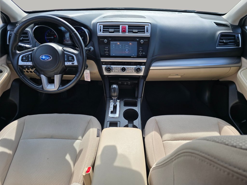 Used 2017 Subaru Outback 2.5i Premium AWD/4WD image 2
