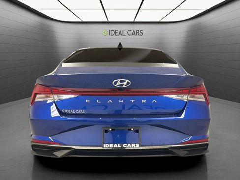 Used 2021 Hyundai Elantra SEL w/ Convenience + Premium Package FWD image 6