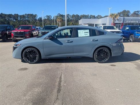 New 2026 Nissan Sentra SR w/ SR Premium Package image 6