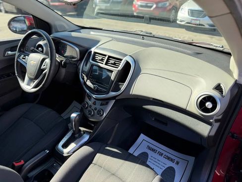 Used 2019 Chevrolet Sonic LT w/ Convenience Package image 34