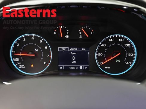 Used 2021 Chevrolet Traverse LS AWD/4WD image 17