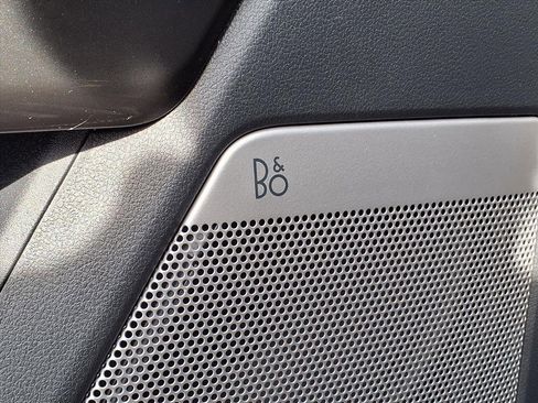 Used 2023 Ford F150 Lariat w/ Equipment Group 502A High image 30