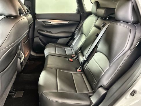 Used 2023 INFINITI QX50 Luxe image 24