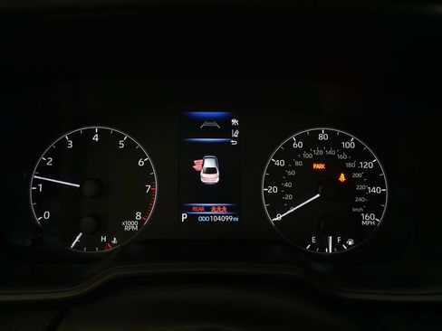 Used 2023 Toyota Corolla LE FWD image 2