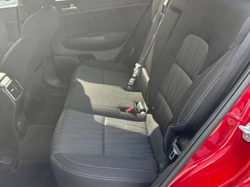 Used 2020 Kia Sportage LX AWD/4WD image 15
