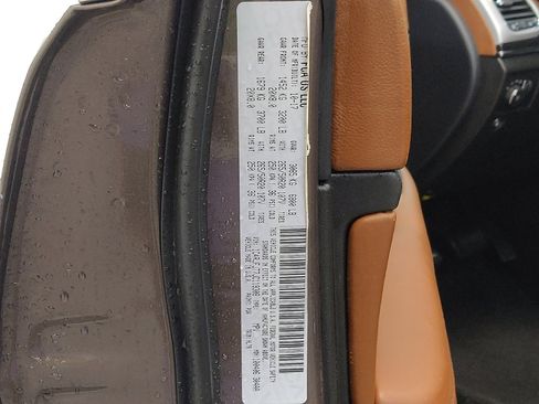 Used 2018 Jeep Grand Cherokee Summit image 33