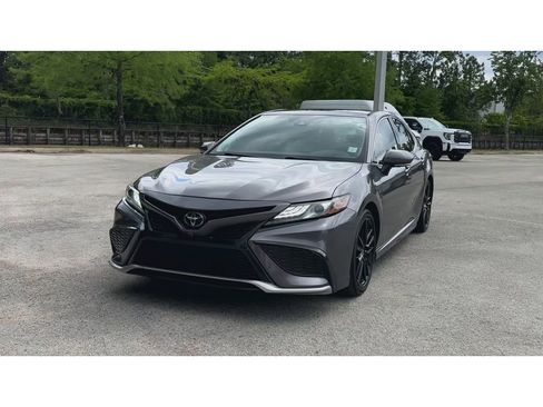 Used 2023 Toyota Camry XSE w/ Driver Assist Package FWD image 3