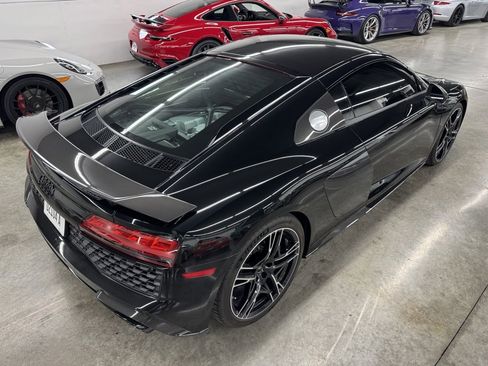 Used 2023 Audi R8 V10 performance image 11