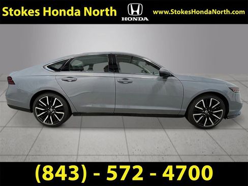 New 2026 Honda Accord Touring image 9