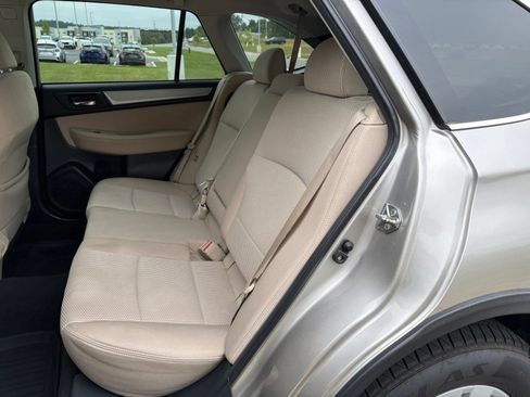 Used 2019 Subaru Outback 2.5i Premium AWD/4WD image 29
