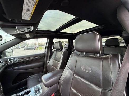 Used 2018 Jeep Grand Cherokee Overland image 13