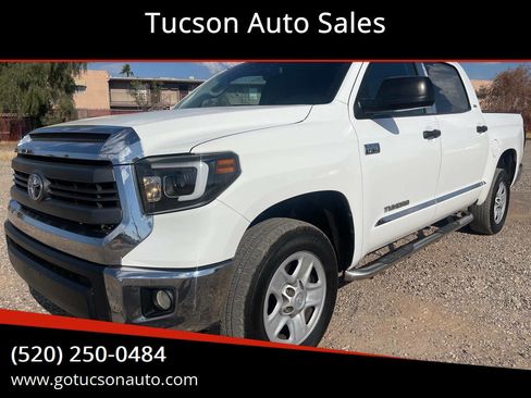 Used 2014 Toyota Tundra SR5 w/ SR5 Upgrade Package image 1