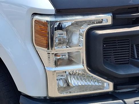 Used 2022 Ford F250 XL w/ Power Equipment Group RWD image 28