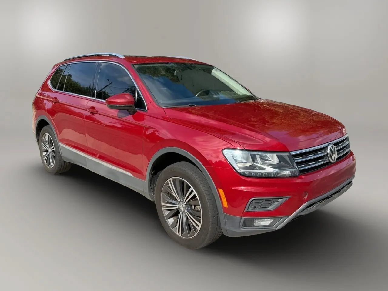 Used 2019 Volkswagen Tiguan SEL FWD image 7