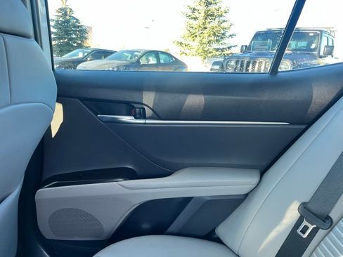Used 2024 Toyota Camry SE w/ Blackout Package (TMS) image 14