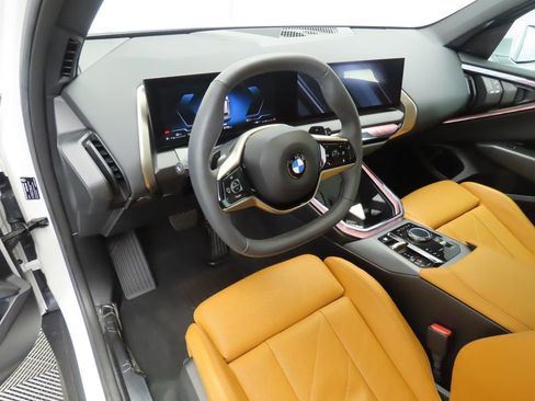 Used 2025 BMW X3 xDrive30i w/ Convenience Package image 9