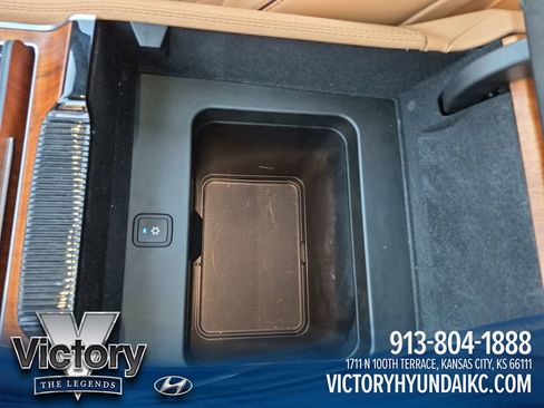 Used 2022 Jeep Grand Wagoneer Series III w/ Rear Seat Video Group 1 AWD/4WD image 26