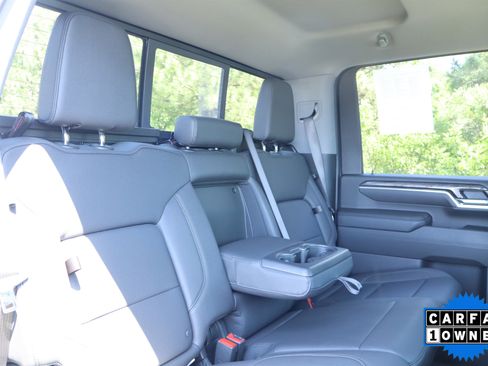 Used 2025 Chevrolet Silverado 2500 LTZ w/ LTZ Premium Package AWD/4WD image 22