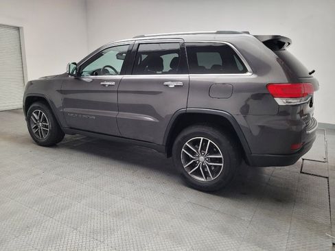Used 2018 Jeep Grand Cherokee Limited image 3