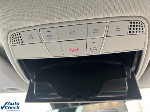 Used 2021 Mercedes-Benz E 350 Sedan image 26