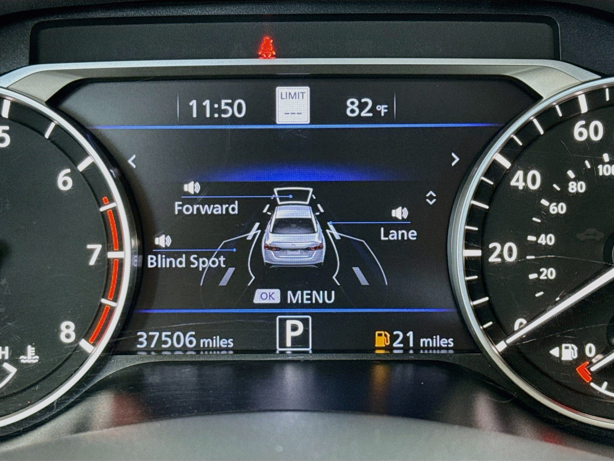 Used 2023 Nissan Altima 2.5 SL FWD image 8