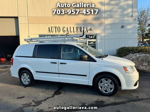 Used 2013 RAM C/V Tradesman image 1