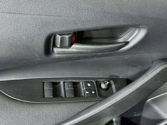 Certified 2025 Toyota Corolla LE w/ Carpet Mat Package (TMS) FWD image 19